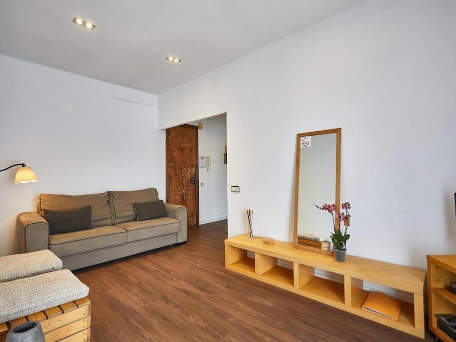 Appartamento Bed&Bcn Arquimedes Barcellona Esterno foto